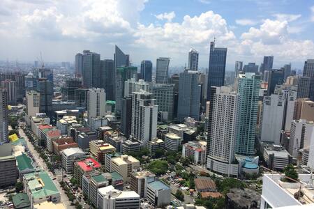 The Beacon - Amorsolo T3 - The Residential Resort