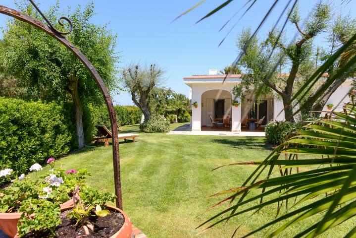 VILLA SUL MARE ROSA MARINA❤️ gallery image 5