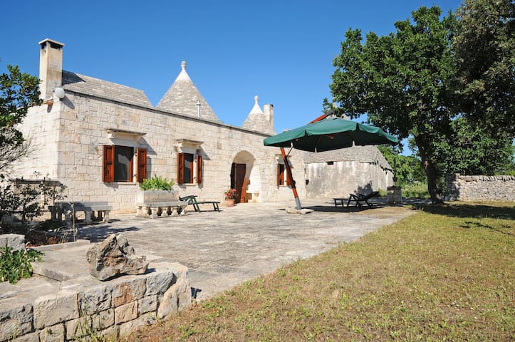 Trullo Cinquenoci in Itria Valley