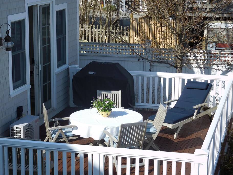 private patio, seating for 6, BBQ, Chase, unobstructed bay views