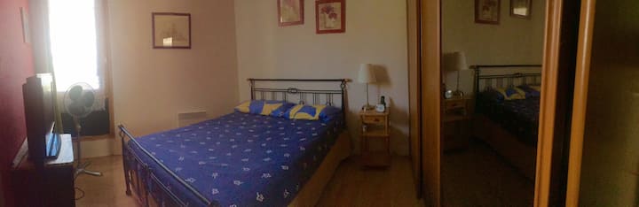 Nice room in Place d 'Italie !