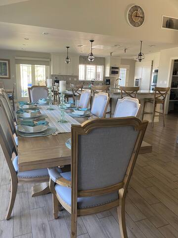 Dolphin Watch Beach House gallery image 5