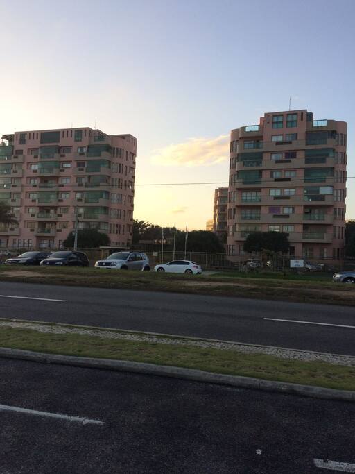 Condomínio visto da praia