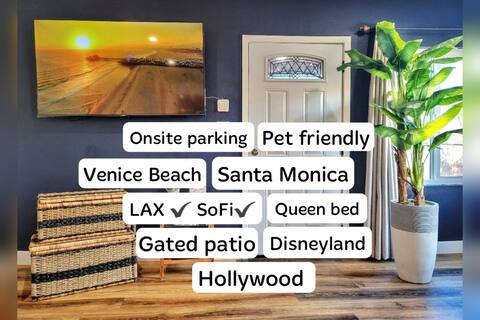 2Casa Cali - 2BR 1B - Sleeps 10 - 70" & 60" TVs