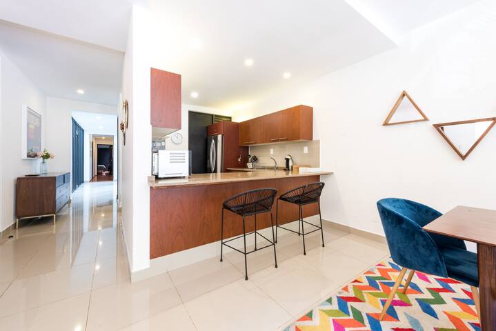 Perfect WFH/Staycation 3BR/2.5BA w/Interior Patios gallery image 5