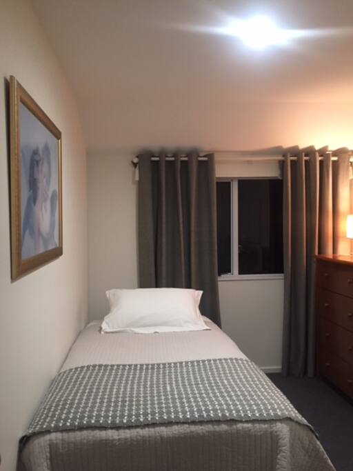 King Single Room