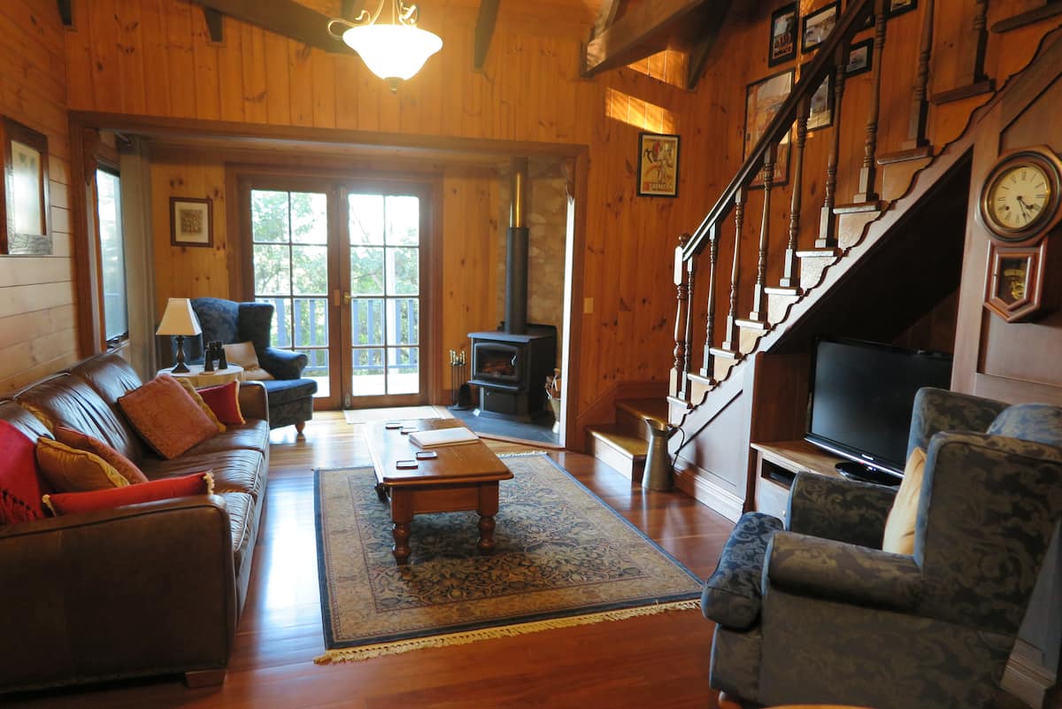 Bowerbird Cottage — photo via the host's Airbnb listing