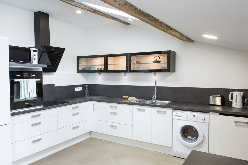 Large kitchen