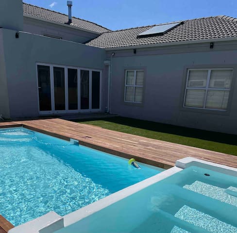 Warm Beautiful 3 bed Home with Solar and a pool.