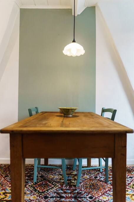 Breakfast/dining table
