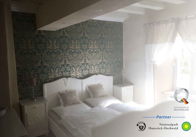 Romantisch Wohnen Am Nationalpark Hunsruck 1 Bedroom 1 Bathroom Apartment In Abentheuer Germany