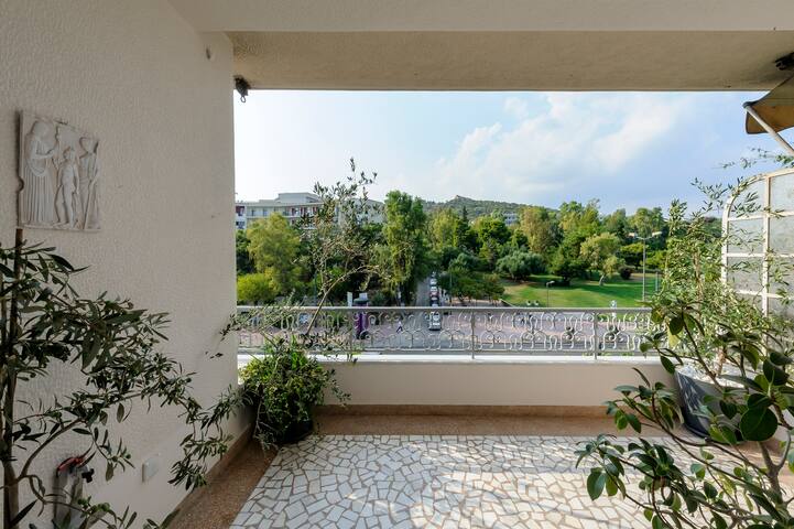 Athens Anasses Luxury Apartments gallery image 2