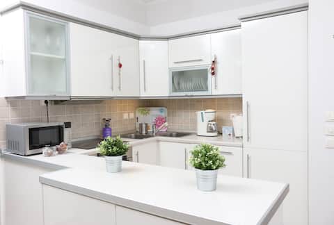 Potamos apartment with view