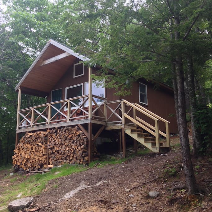 Mountaintop Cabin Hike or Ski In! Cabins for Rent in Bridgton