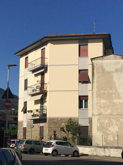Vista esterna della casa
