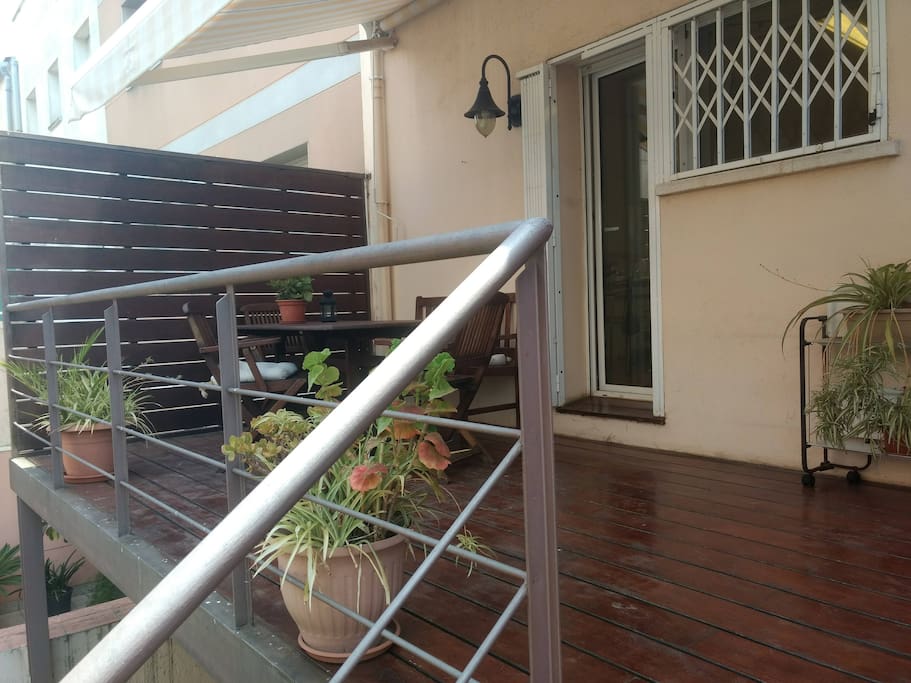 Comedor Exterior de Madera