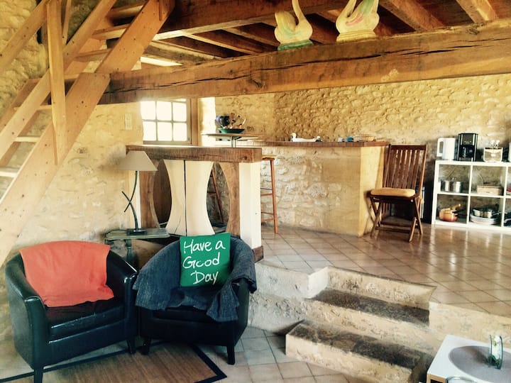 Gîte De Charme Dans Hameau De Paix - Le Buisson-de-Cadouin