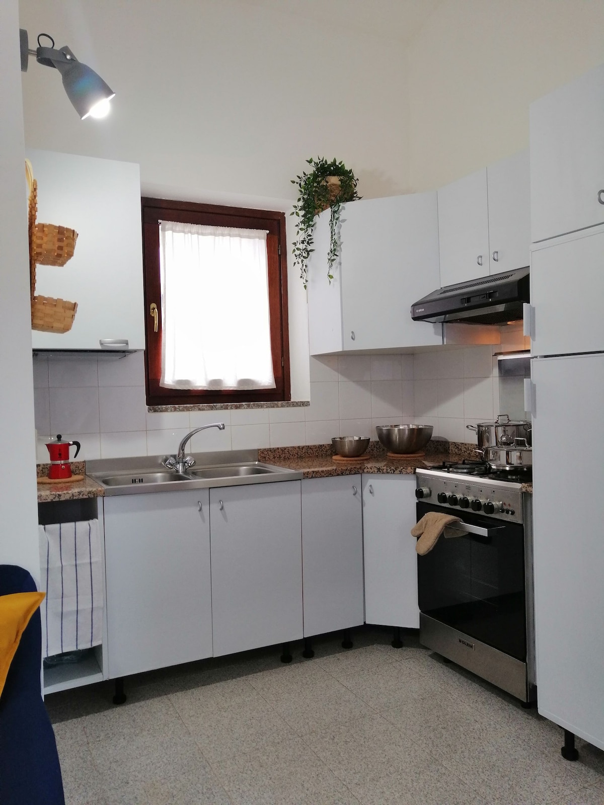 Popular Airbnb listing: Main villa, large independent garden in San Teodoro