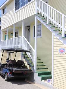 Happy Yellow Triplex in Avalon, Catalina Island.