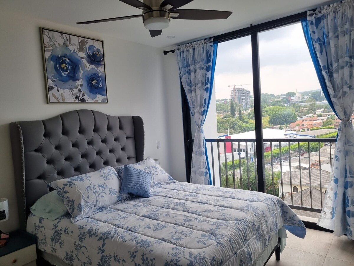 Apartment in Colonia Escalón, San Salvador Condominiums for Rent in