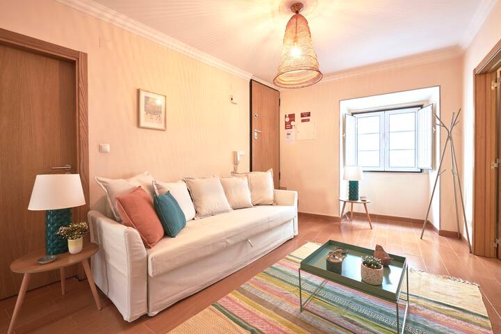 Idyllic Lisbon Apartments With Amazing Courtyard gallery image 2