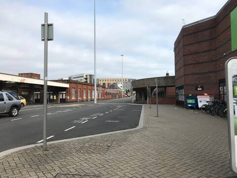 Private room near train coach station Free parking