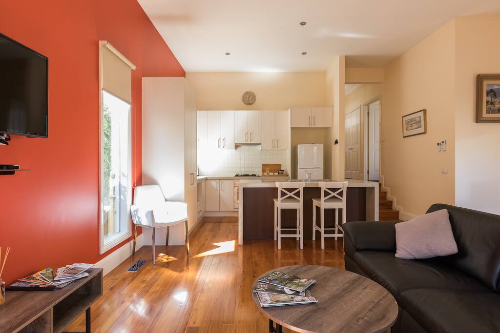 Open Plan kitchen and loungeroom