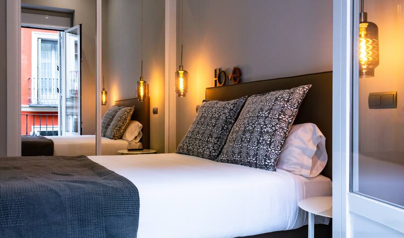 Arenal Suites Gran Vía (2) 2 Hab. + 2 Baños gallery image 5