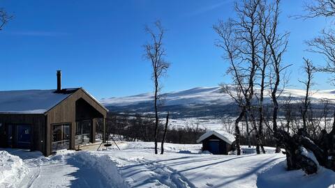 Lovely place with incredible view!