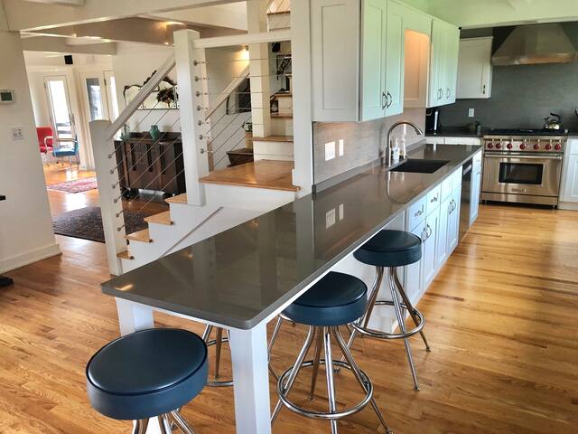 Sakonnet Vineyard Estate with VIP Wine Tastings gallery image 5