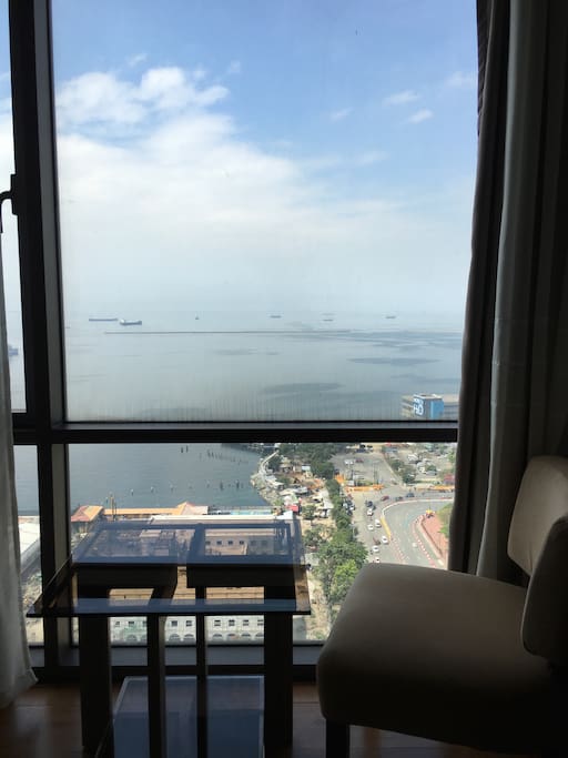 Overlooking the Manila Bay Area