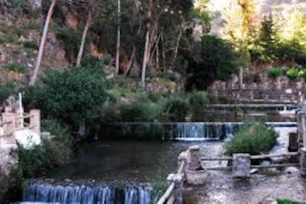 Nacimiento del rio Genal en invierno Espectacular