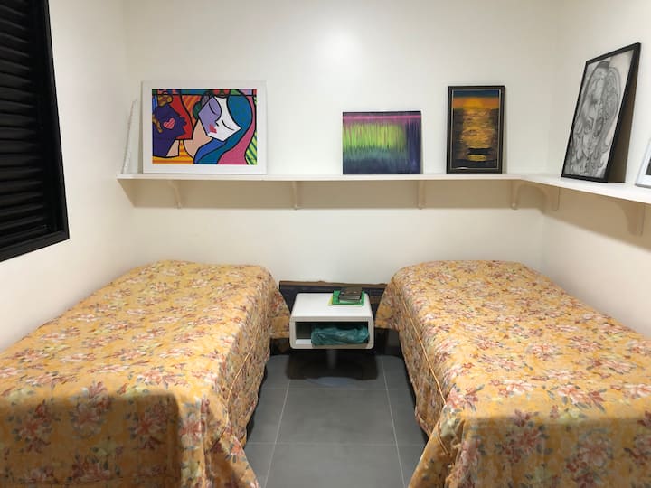 suite 2, camas reversive