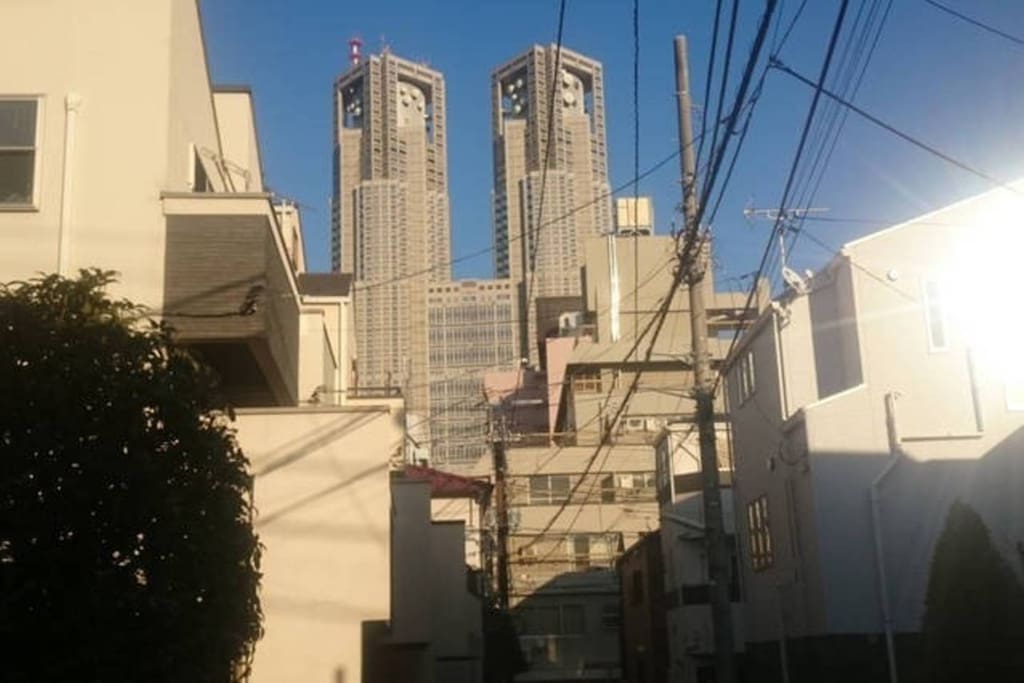 It is close to Tokyo Metropolitan Government Office.