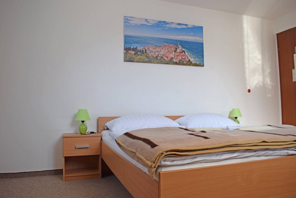 Room beds