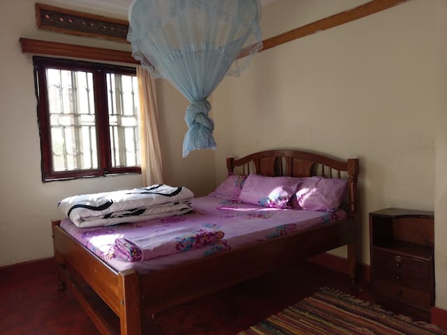 Chemie's Comfy Home