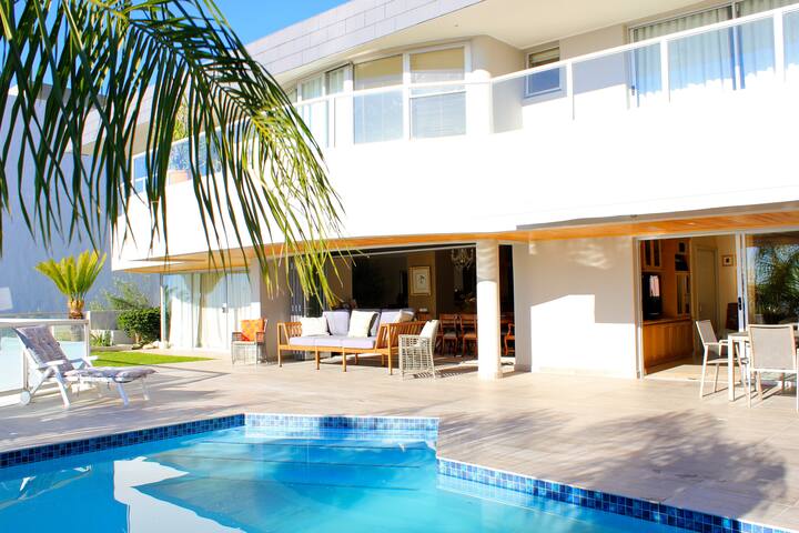 Nalas Villa Arcadia, Bantry Bay Fresnaye gallery image 2