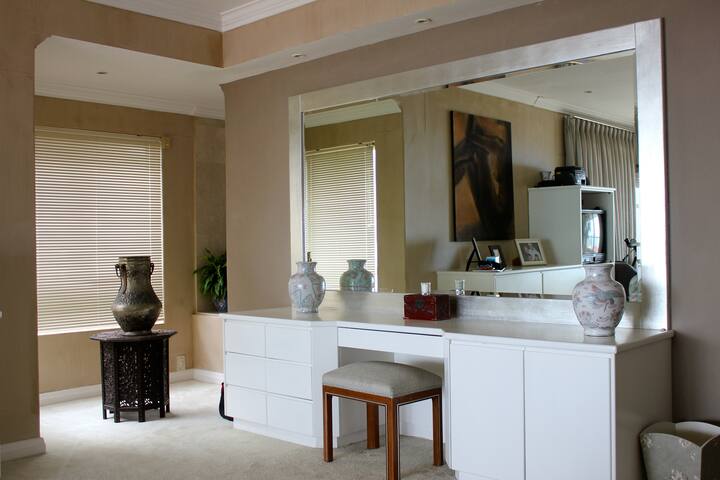 Nalas Villa Arcadia, Bantry Bay Fresnaye gallery image 5