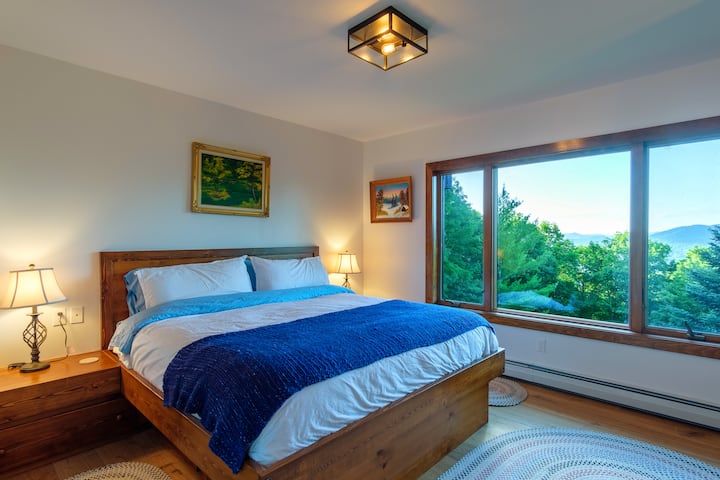 Лятна гледка от спалнята на 2 - рия етаж