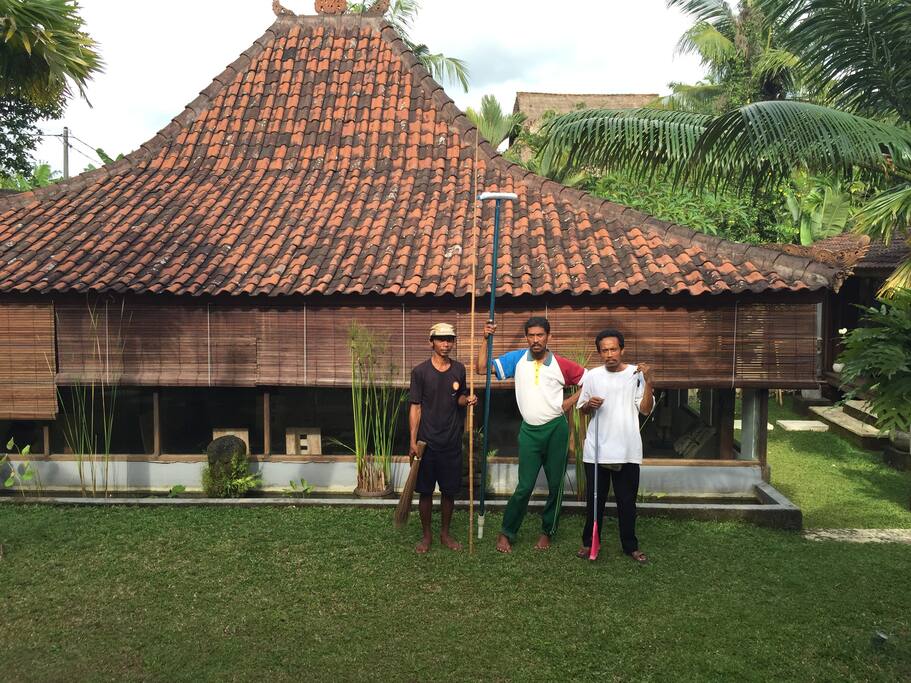 Traditional Mahogany JOGLO House Houses for Rent in Traditional Mahogany JOGLO House Houses for Rent in