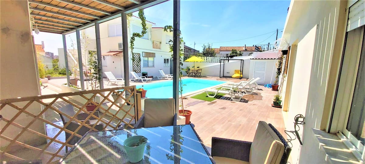 Apartamento com Piscina — 20 min de Lisboa