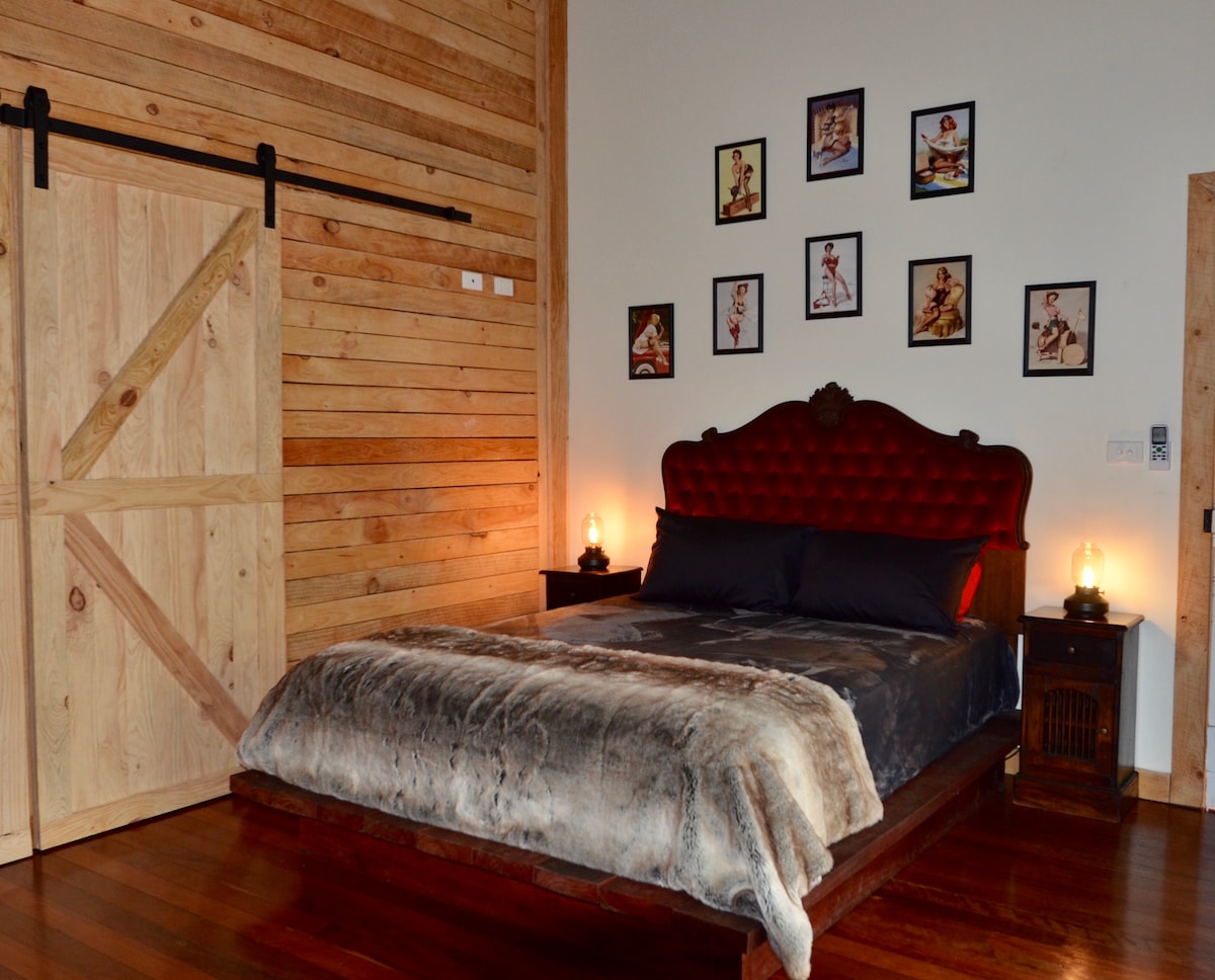 Scenic Rim Luxury Couples/ Family/Private/Romance Houses for Rent in Aratula, Queensland