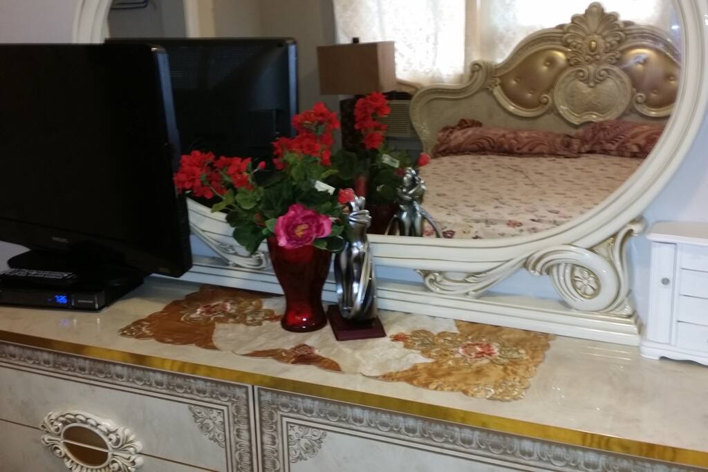 Private Room #1-TV