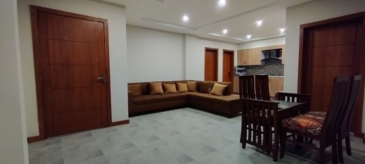 მისაღები ოთახი 1