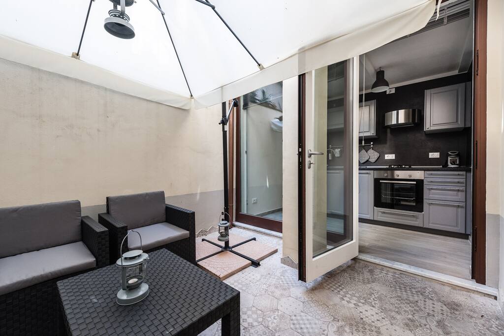 veranda