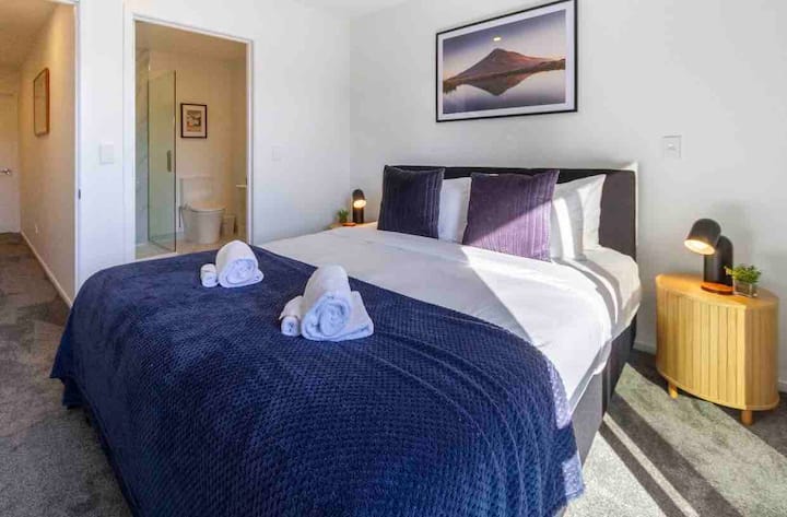 Kitanda cha ukubwa wa malkia