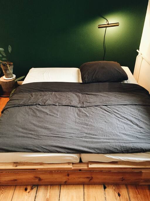Dein Bett