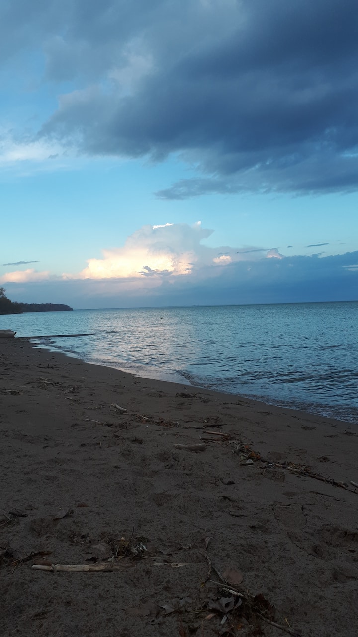 Cottage Near The Beach - Port Dover