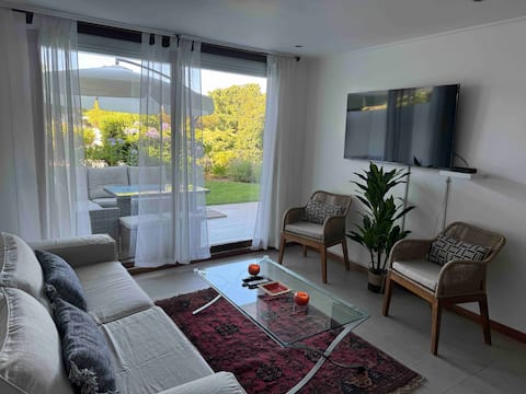 Top performing Airbnb: Comfortable apartment facing the golf course in Puchuncaví