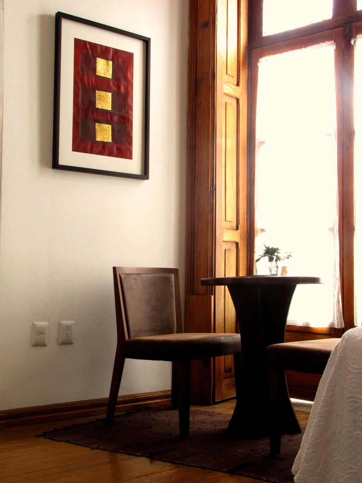 Kako biste isplanirali dan u malom kutku u svojoj sobi. Ili nas zamolite za doručak   u svojoj sobi.